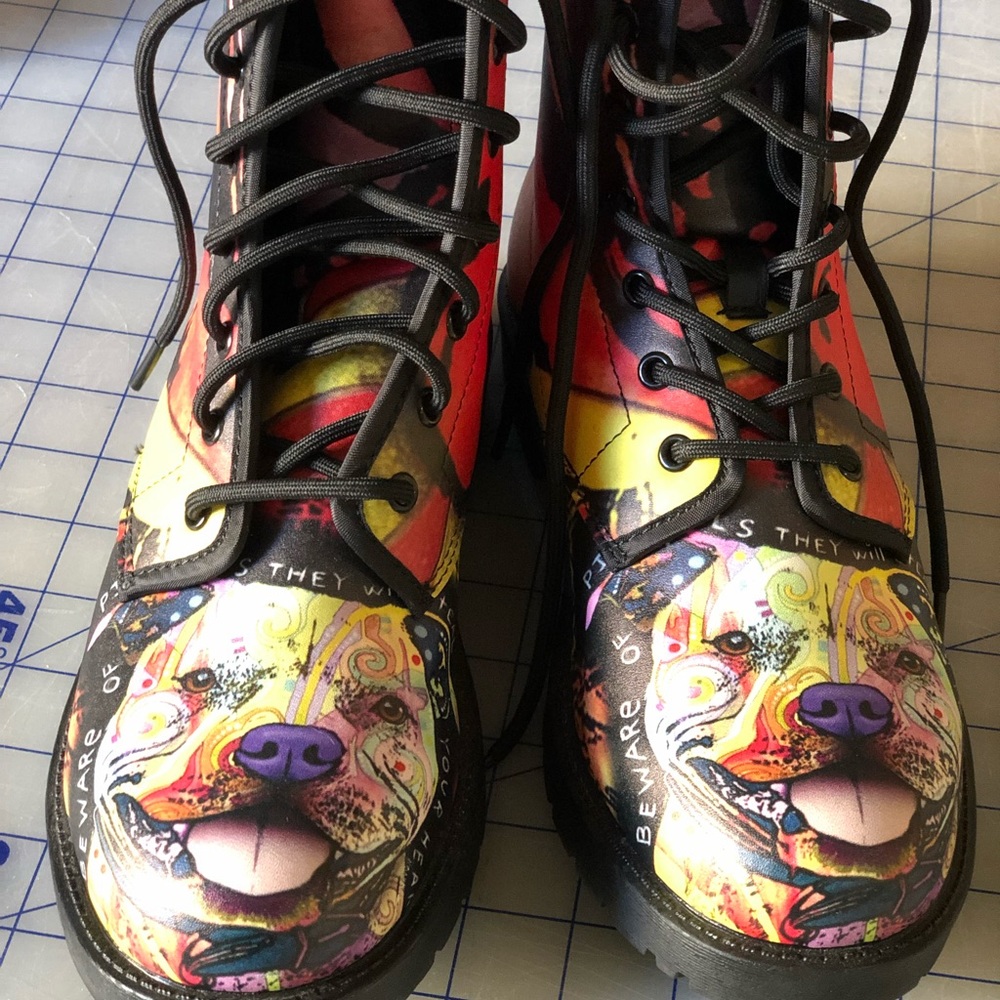 Dean Russo pit bull boots size 9 NWOT